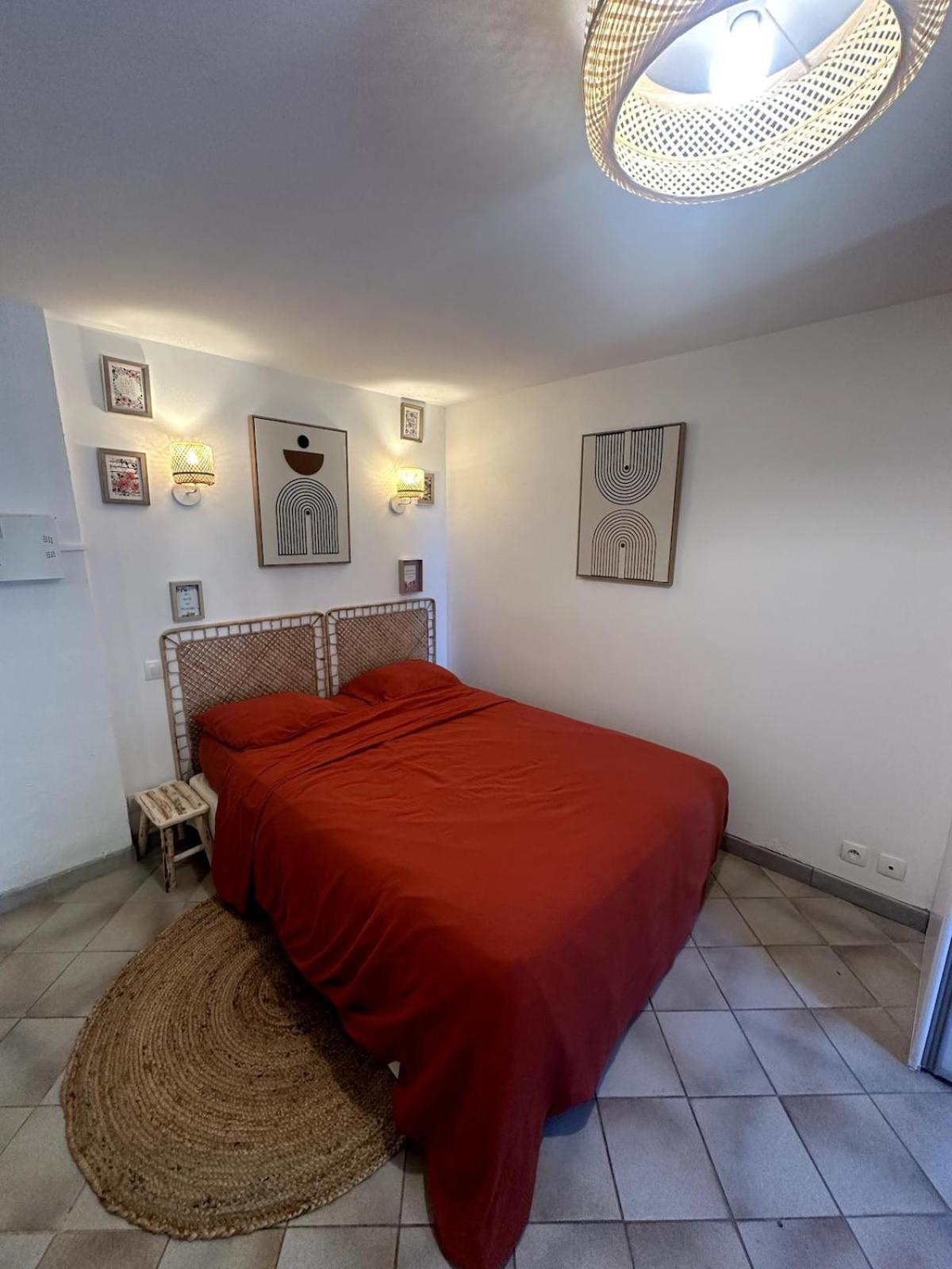Appart 4/6 Personnes, Jardin, Terrasse, Vue Mer Ла-Лонд-ле-Мор Экстерьер фото